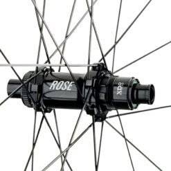 Rose R-Thirty Disc LIGHT Roues Route 28" / 700 C SRAM XDR I 24 Rayons -Rocky Boutique 1AEBB19C57AD166136B38327CA53A804