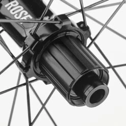 Rose RC-Fifty Disc Roue Arrière Route Carbone 28" / 700 C SHIMANO HG I 24 Rayons -Rocky Boutique 916E173460310BE064F6BC7611184872