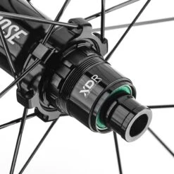 Rose GC-Forty Disc Roue Arrière Gravel 28" / 700 C SRAM XDR I 24 Rayons 8 Rose GC-Forty Disc Roue Arrière Gravel 28" / 700 C SRAM XDR I 24 Rayons -Rocky Boutique 923E688F13AFD55659FEFA327C2DE16A